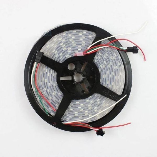 Адресная светодиодная лента в силиконе RGB RW 1LED SMD 5050 5V 60 д.м. IP67 WS2812b чёрная основа (цена 1 м) 20339 фото