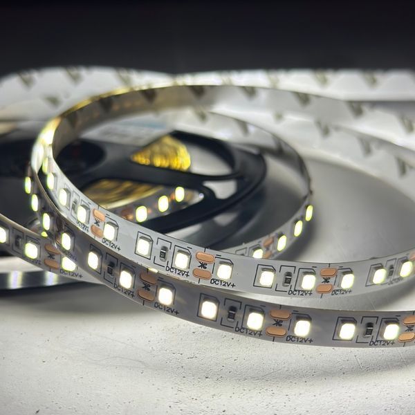 Набір світлодіодної стрічки 12V SMD 2835 (120 LED/m) IP20 холодний білий 5м + блок живлення + коннектор 21898 фото