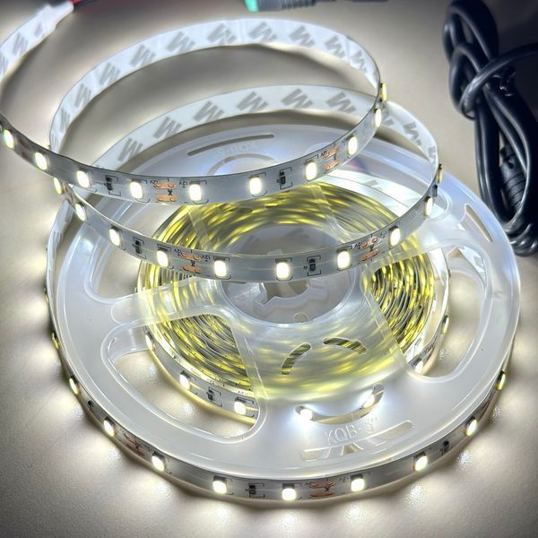 Набір світлодіодної стрічки 12В SMD 5730 (60 LED/m) IP20 холодний білий 5м + блок живлення + коннектор 21901 фото