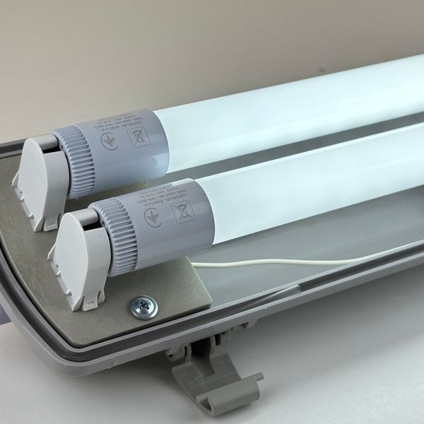 ЛПП 2х36W IP65 вологозахищений світильник з лампами Led Story 2х1800Lm Т8 G13 1,2м 6500K 20338 фото
