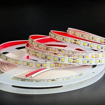 Світлодіодна стрічка SMD2835 24V 120 LED/м 12Вт/м IP33 з білим світлом 6500K, бобіна 10м (ціна 1м) 27529 фото