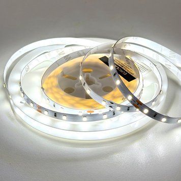 Светодиодная лента SMD2835 24В 60 д.м. IP20 6200К 8 мм холодный белый упаковка 5м (цена 1м) 25649 фото