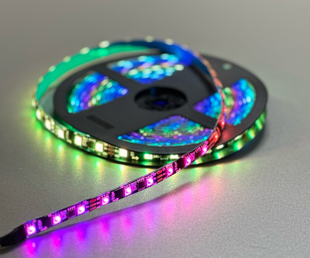Світлодіодна стрічка RGB SMD 5050 12V 60 д.м. IP65 WS2811 (ціна 1 м) чорна основа 21741 фото