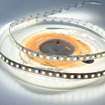 Світлодіодна стрічка RISHANG Lux 120-2835-12V-IP33 8,6W RN08C0TA-B e-pcb 818Lm 4000K (ціна 1 м) 20918 фото