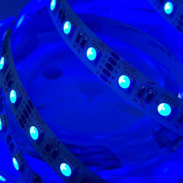 Світлодіодна стрічка RGBW 4/1 SMD 5050 12V 60 д.м. IP20 PROFI (ціна 1м) 20963 фото