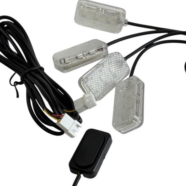 Підсвітка для машини 18 в 1 12V IP67 RGBW Smart Pixel 23157 фото
