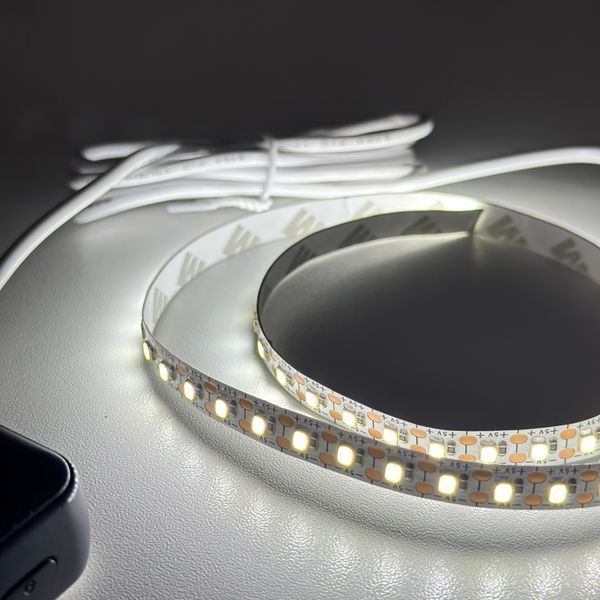 Світлодіодна стрічка usb 5в SMD2835 120д/м 500Лм/м IP20 нейтральне світло 0.5м 24215 фото